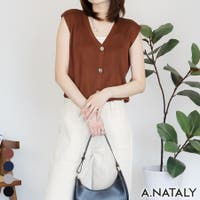 A.NATALY（アナタリー）のトップス/ベスト