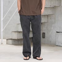 【C.DENIMS】リラックスデニムテーパードパンツ