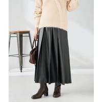 a.v.v【WOMEN】（アーヴェヴェ）のスカート/プリーツスカート