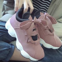 大人可愛いスニーカー人気ランキング おしゃれなブランド 色別で紹介 ファッション通販shoplist ショップリスト 大人可愛いスニーカー人気ランキング おしゃれなブランド 色別で紹介 ファッション通販shoplist ショップリスト