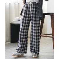 mili an deni | MADW0004600