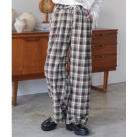 mili an deni | MADW0004600