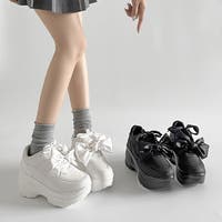 Shoes in Closet | MTTS0002544