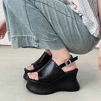 Shoes in Closet | MTTS0002549