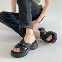 Shoes in Closet | MTTS0002546
