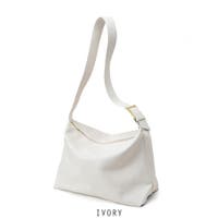 バッグ・鞄 ホワイト/白色系（レディース）のアイテム - ファッション