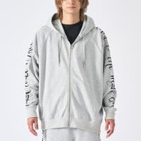 REGIEVO（レジエボ）のトップス/パーカー