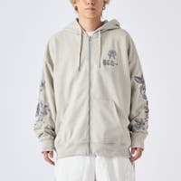 REGIEVO（レジエボ）のトップス/パーカー