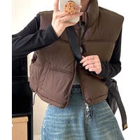 新品⭐︎ボリュームショート丈ダウンベスト ブラウン　茶色 ショート丈中綿ベスト ショートベスト ダウンベスト」に該当する