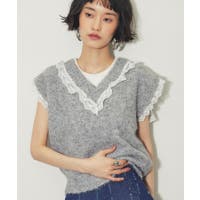 花モチーフ付きVネックバールーン袖トップス [品番：JITW0000062