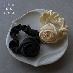 シュシュ ヘアゴム パイピング[品番：VX000001797]｜Jewel vox