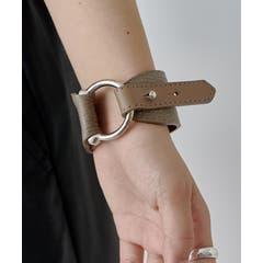 PRADA プラダ SAFFIANO レザー ブレスレット バングル[品番