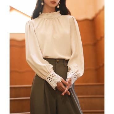 ADORE - 【美品】アドーア⭐️26400円 ボリュームスリーブ