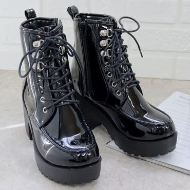 タンクソールレースアップオープン　ショートブーツ タンクソールレースアップオープンショートブーツ｜ジェイダ