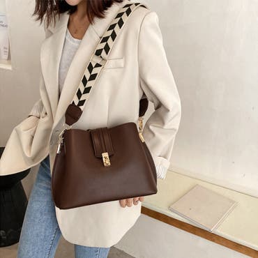 BURBERRY バーバリー ショルダーバッグ 茶 - 4119224S0063 BURBERRY バーバリー ショルダーバッグ チェック柄 レディース