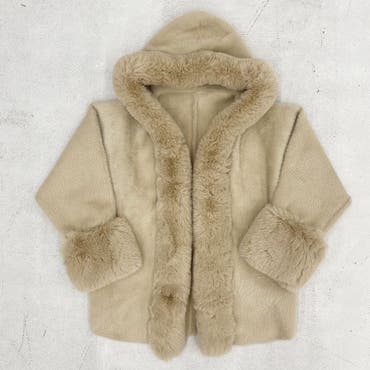 LANVIN en Bleu（ランバンオンブルー）の「ケープショートコート