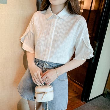 透けて見える素肌が涼しげで爽やか♪Vネックシフォン素材