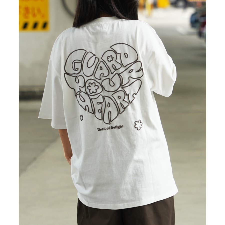 【 開梱 設置?無料 】 ◇アウトライン Tシャツ◇オーバーサイズ[品番 ハートロゴ ミュージシャン