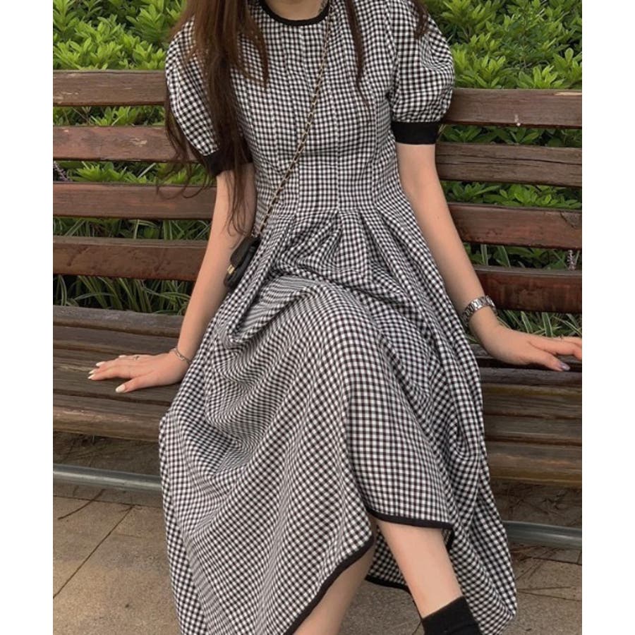 フロントタックパフスリーブギンガムチェックロングワンピース