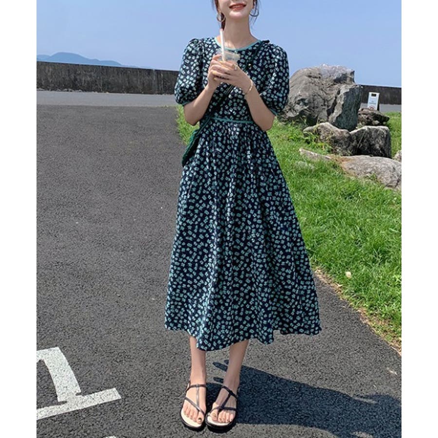 coco 　花柄(カメリア)ロングスリーブワンピース coco 花柄(カメリア)ロングスリーブワンピース coco 花柄(カメリア