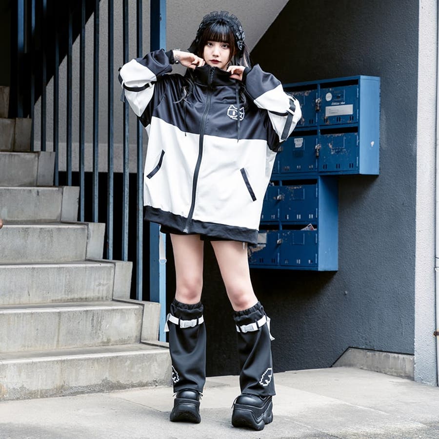 あっちゃんさま専用　トランジット　黒ショートコート ドットネコ ショートパンツ BK[品番：ACDW0002734]｜ACDCRAG