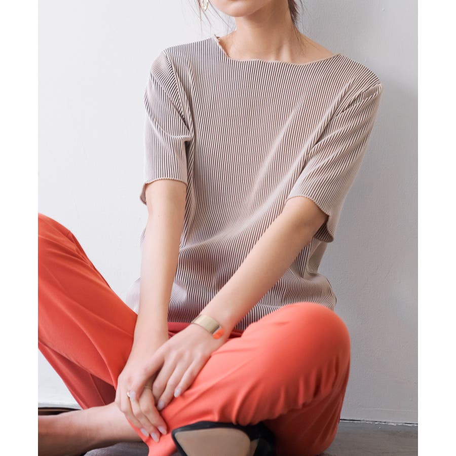 メロウプリーツ半袖Tシャツ トップス レディース[品番