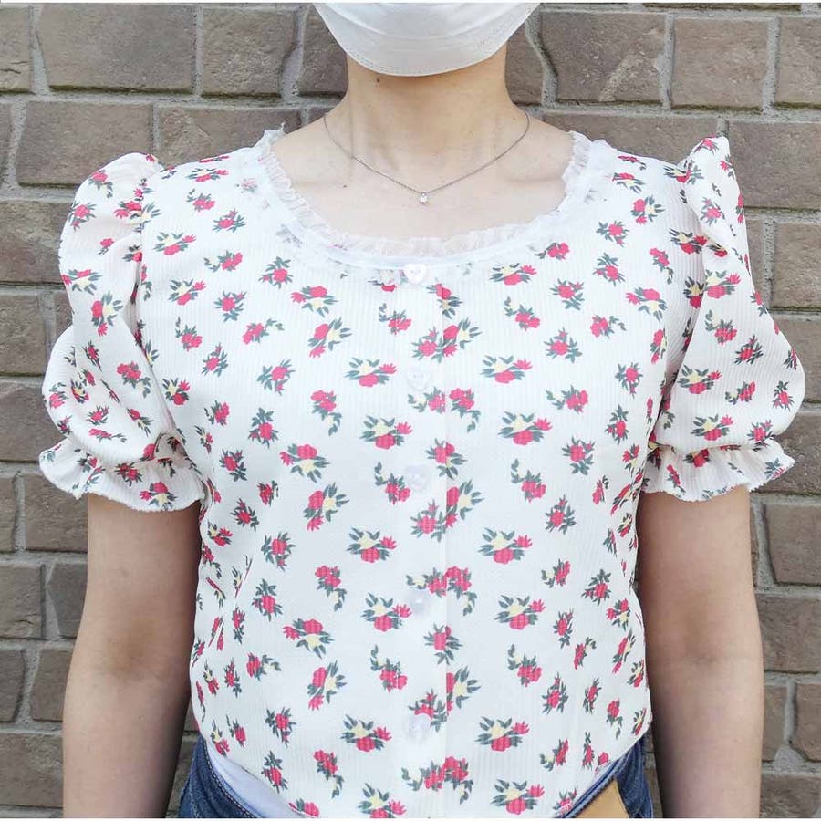 小花柄 Tシャツ カットソー レディース フェミニンなパフスリーブの 