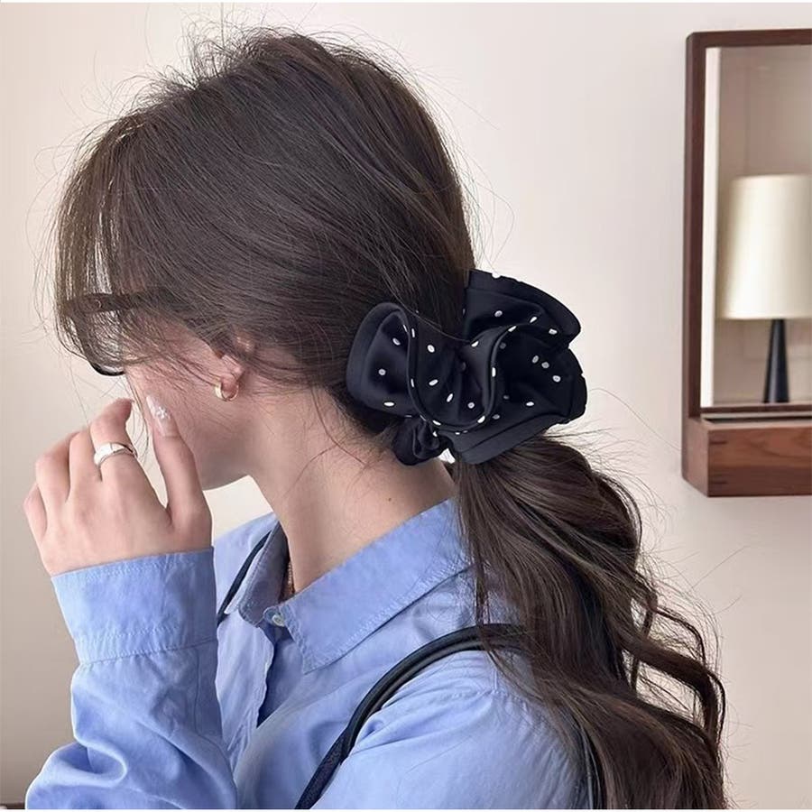 シュシュ レトロドット柄ボリュームシュシュ ヘアアクセサリー春 シュシュ レトロドット柄ボリュームシュシュ ヘアアクセサリー春