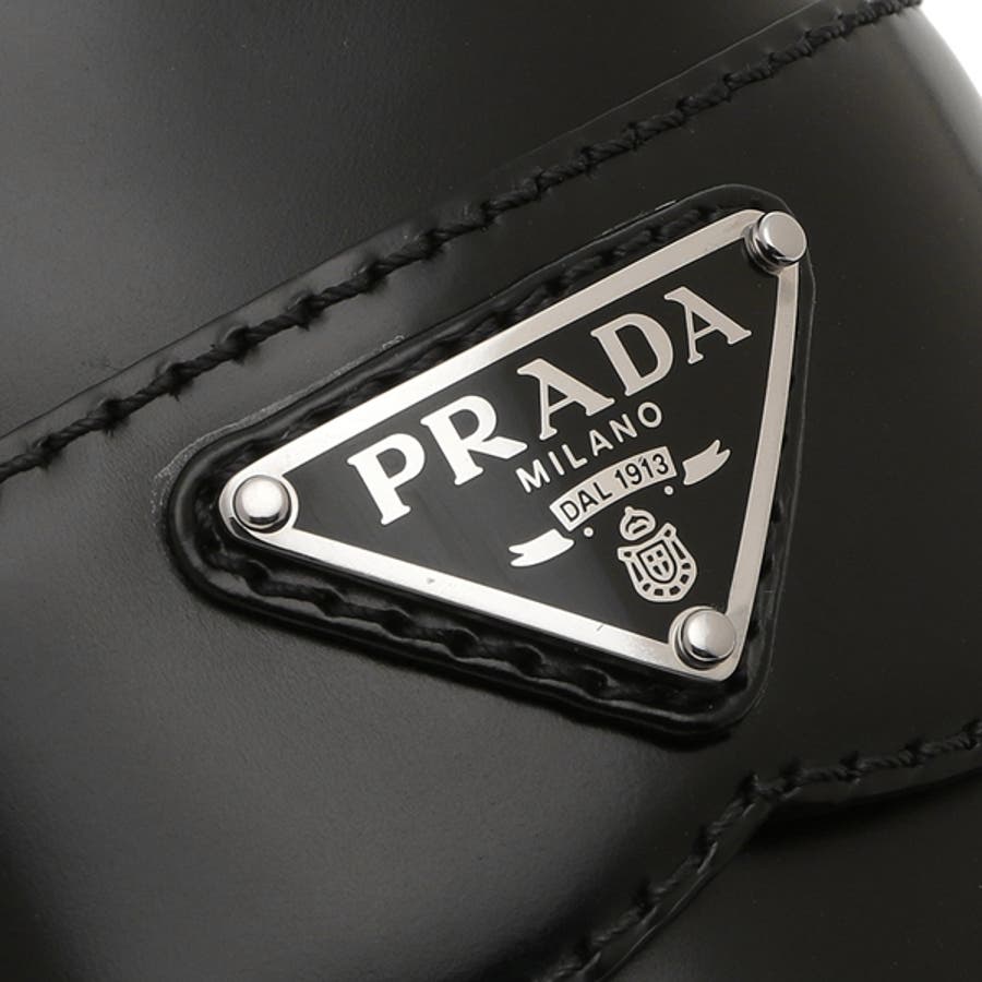 関税負担なし☆PRADA プラダ パテントレザー ローファー (PRADA