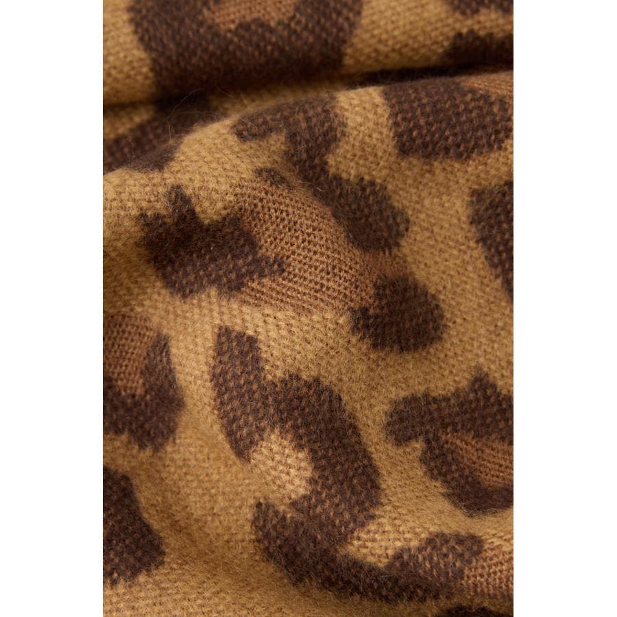 AZUL BY MOUSSY ヒョウ柄マフラー（Recmmend GOODS AUTUMN