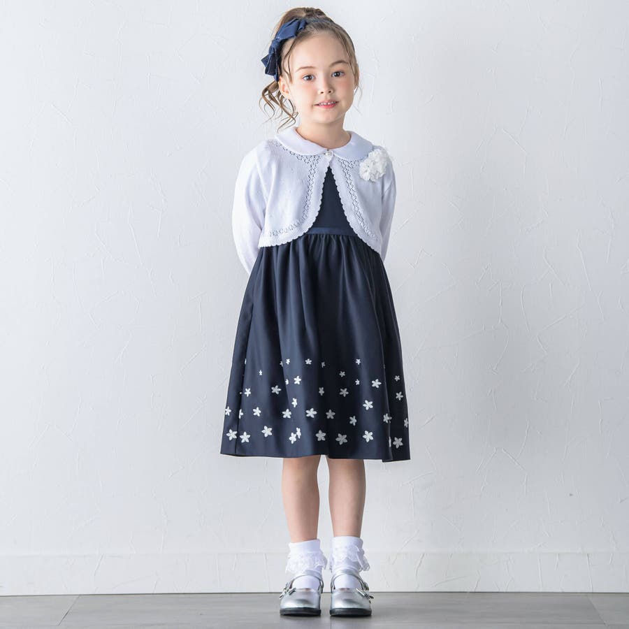 丸襟付き小花刺しゅうワンピース(110~130cm)[品番：BEBK0008119]｜BeBe（ベベ ）のキッズファッション通販｜SHOPLIST（ショップリスト）