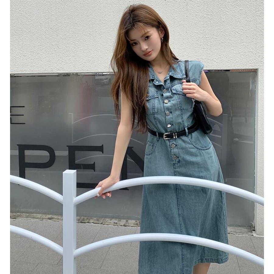 バックデザイン デニム ワンピース 背中あき ポケットがデザインポイントとなったデニム ワンピース[品番