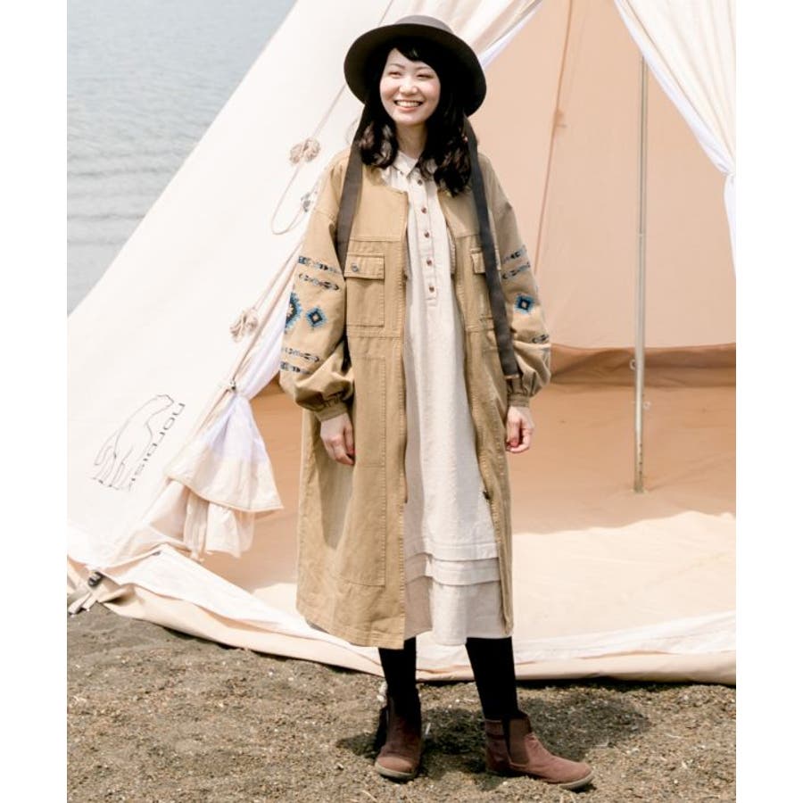 チャイハネ】grn×Amina ヴァーニン刺繍ノーカラージャケット