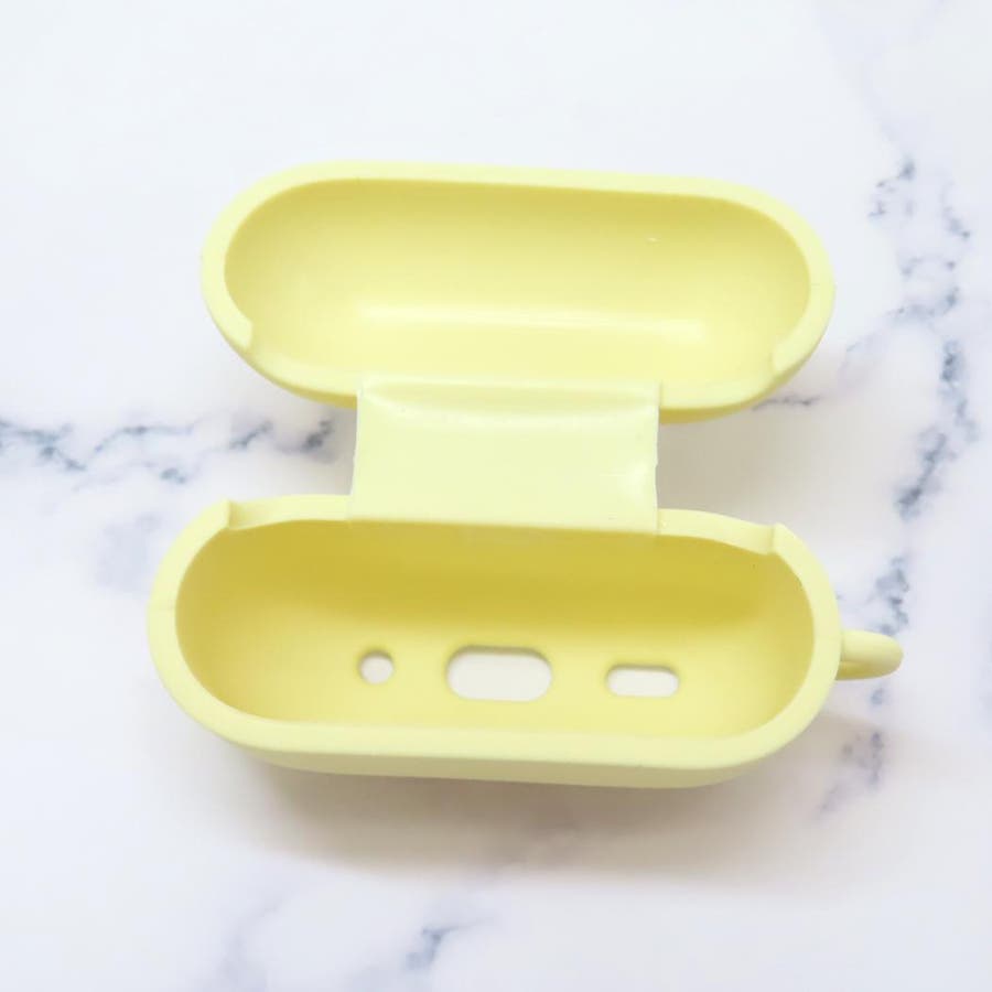 スマートフォン・携帯電話 ちいかわ AirPods ケース クリーム色片耳