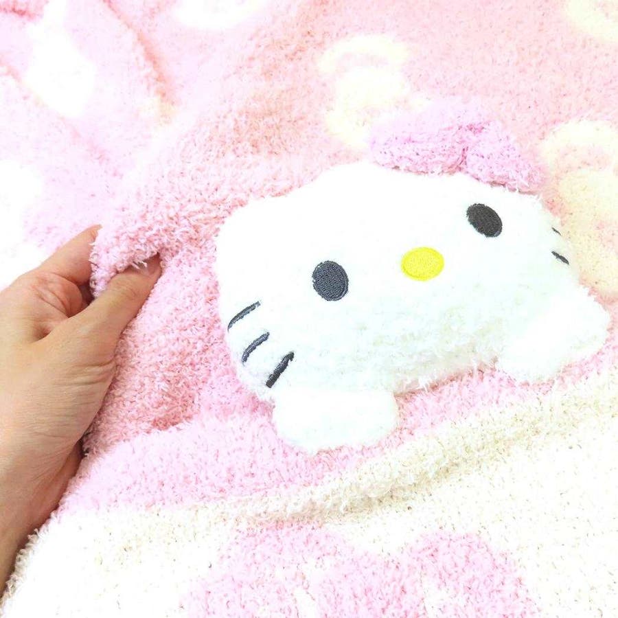 ハローキティ ひざ掛け毛布 マスコット付きブランケット[品番