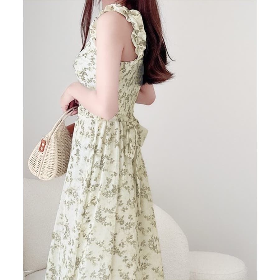 存在感抜群の主役級item。花柄シフォンバルーンキャミワンピース 存在感抜群の主役級item。花柄シフォンバルーンキャミワンピース