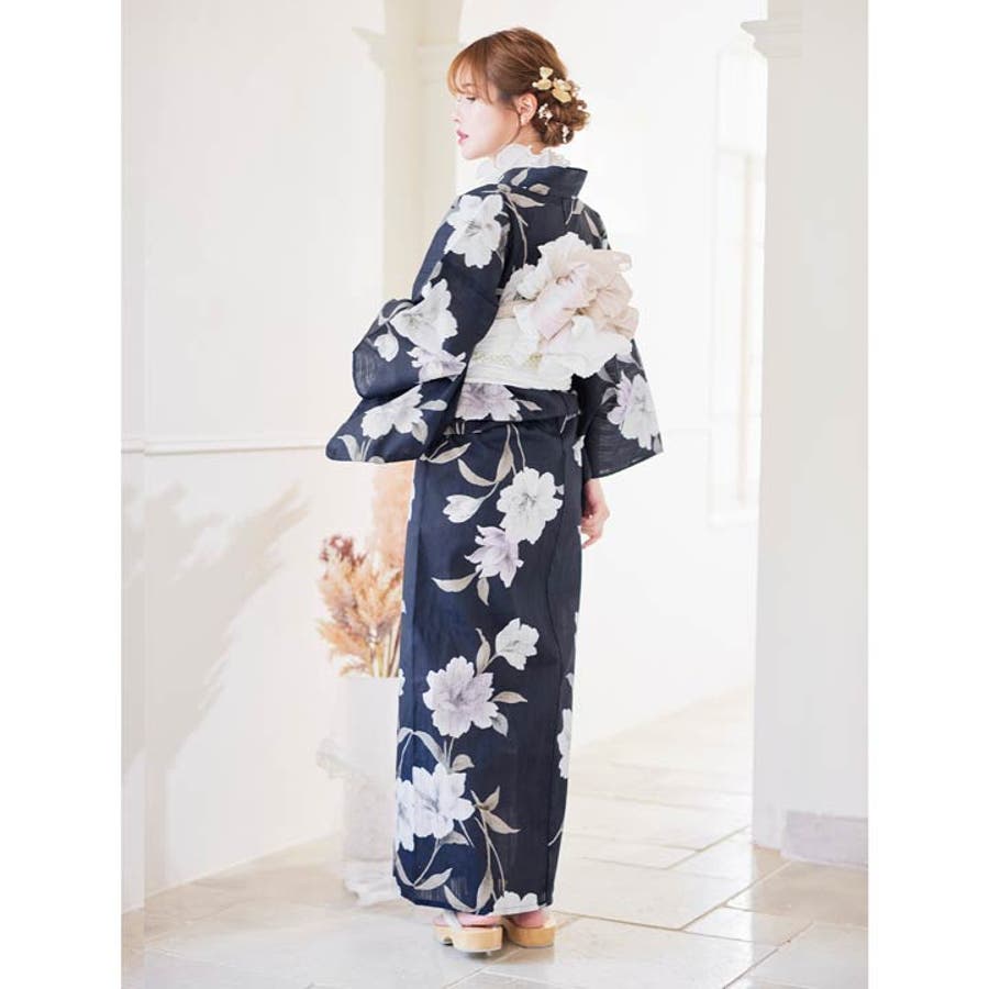新品☆仕立上がり浴衣花柄北欧風大人ロイヤルブルートールモデル