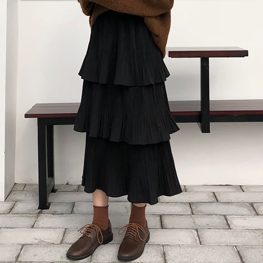 Chesty❤︎チェスティ新品タグ付ブラックチュールスカートフリルロングスカート Chesty❤︎チェスティ新品タグ付ブラックチュールスカートフリル