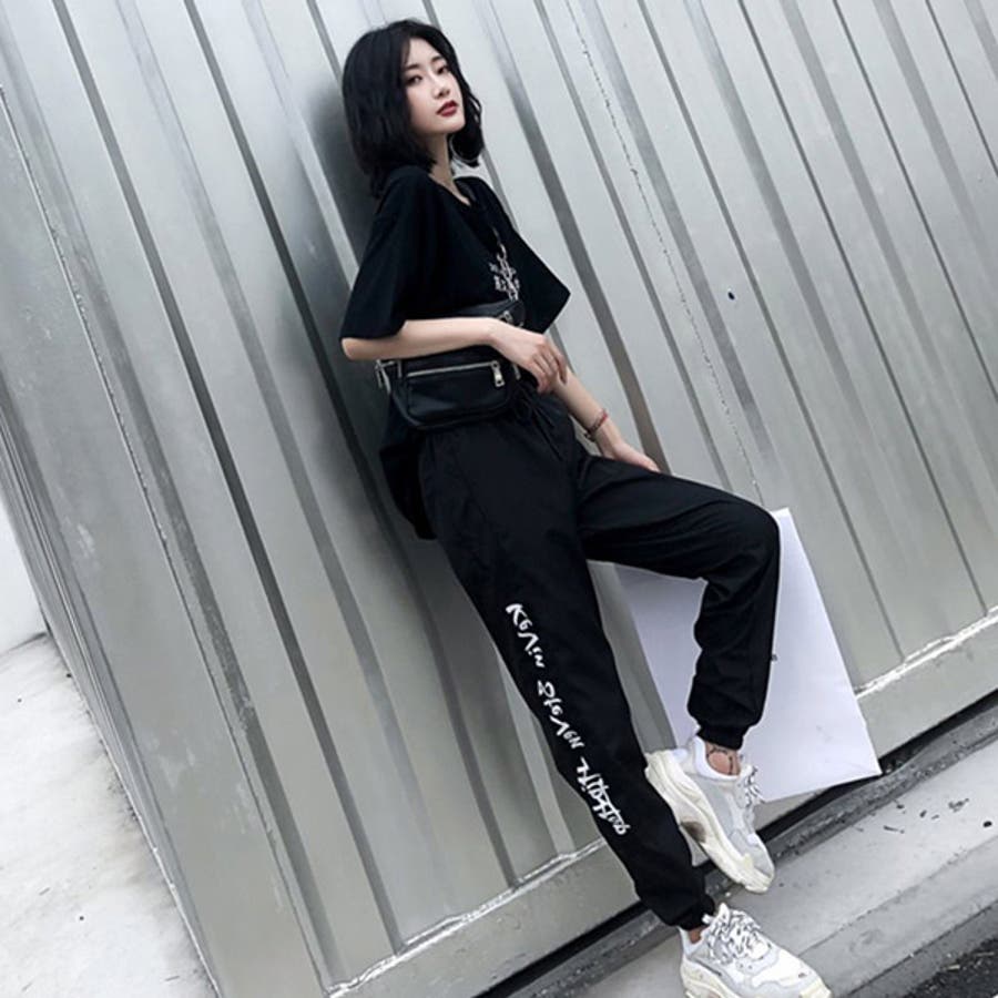 ジョガーパンツ シャカシャカ ナイロン[品番：DCTW0002237]｜Decorative  （デコラティブ）のレディースファッション通販｜SHOPLIST（ショップリスト）
