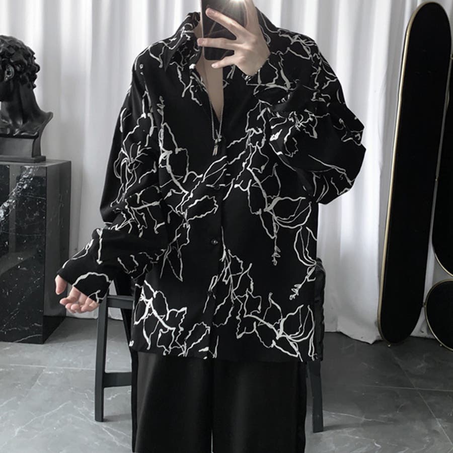 最新情報 柄シャツ モノトーンアート サテンシャツ[品番：DCTW0004067 トップス