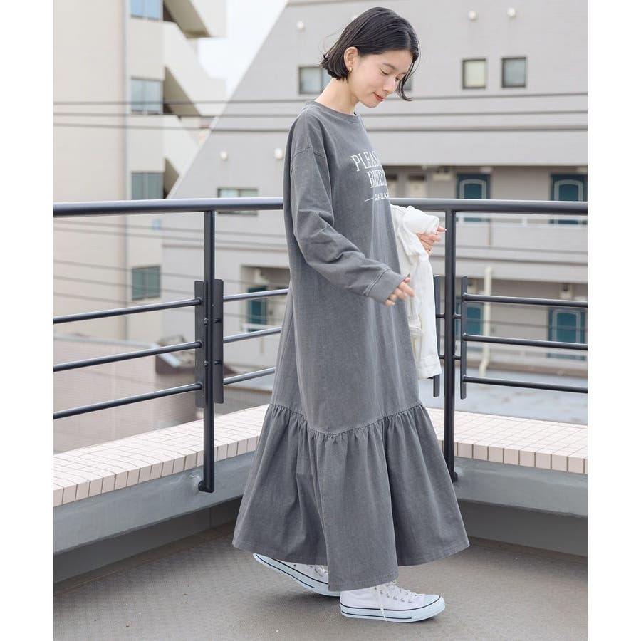 【完売】  丈違いロゴティアードカットワンピース[品番：EHEW0048276 90（85～94cm）
