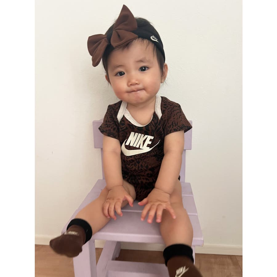 NIKE ベビー ロンパース 靴下 ヘアバンド ヒョウ柄 レオパード セット NIKE ベビー ロンパース 靴下 ヘアバンド ヒョウ柄 レオパード