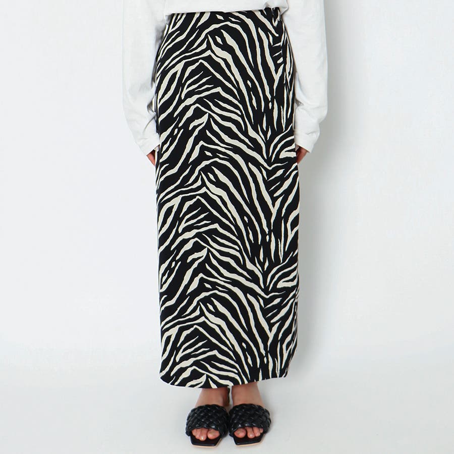 【新品未使用】ゼブラ柄 刺繍スカート ゼブラ柄スリットスカート[品番：GORW0007164]｜GORGE （ゴージ