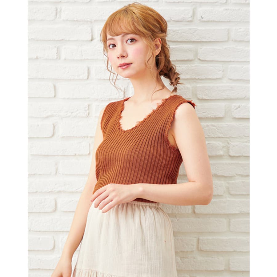 Ingni イング M ベージュノースリーブ 値下げ ベージュノースリーブ