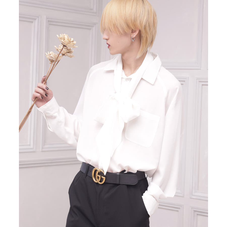 藤色 返還 プロペラ シャツ タックイン 韓国 乗って 赤 報復する