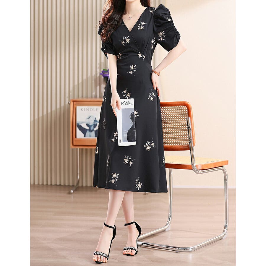 花柄ワンピース Vネック 半袖[品番：JSFW0013952]｜JS FASHION