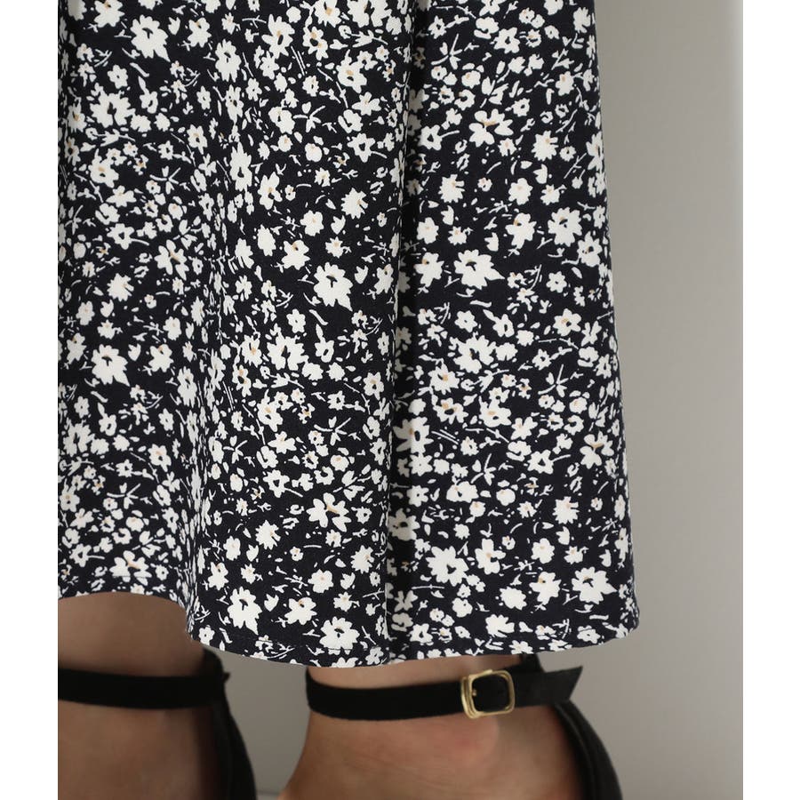 フラワープリントノースリーブドロストワンピース 品番 Visw Vis ビス のレディースファッション通販 Shoplist ショップリスト