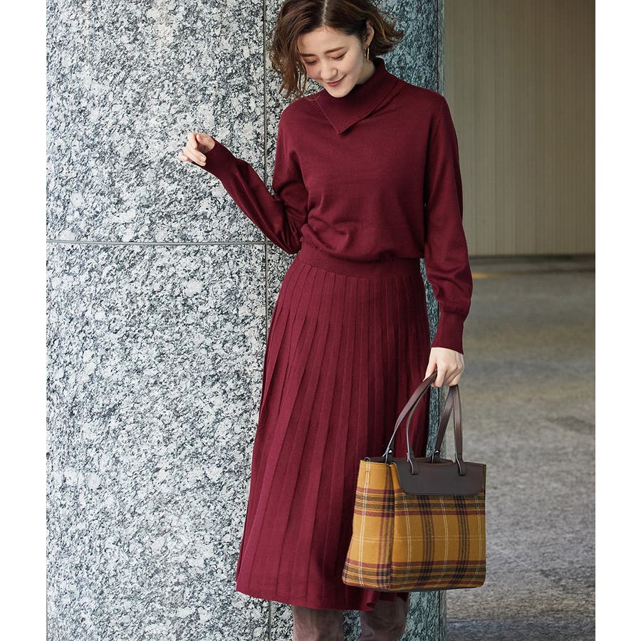 人気特価激安 一枚で決まる ハイネックプリーツニットワンピース 公式