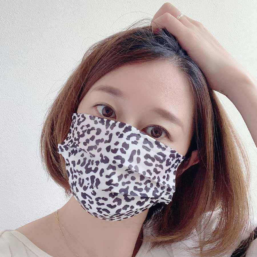 アニマル柄不織布3層ファッションマスク 使い捨て 10枚 品番 Lylw Layla ライラ のレディースファッション通販 Shoplist ショップリスト