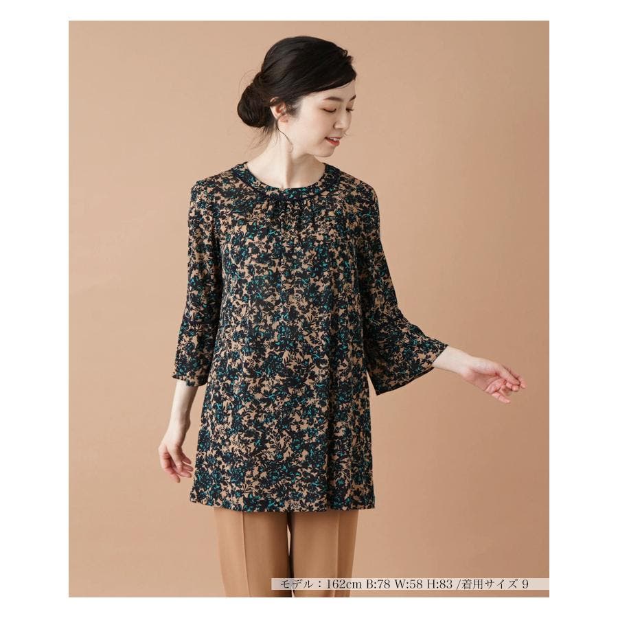 大人気アイテム フラワー柄七分袖チュニックブラウス[品番：LAVW0010916 トップス